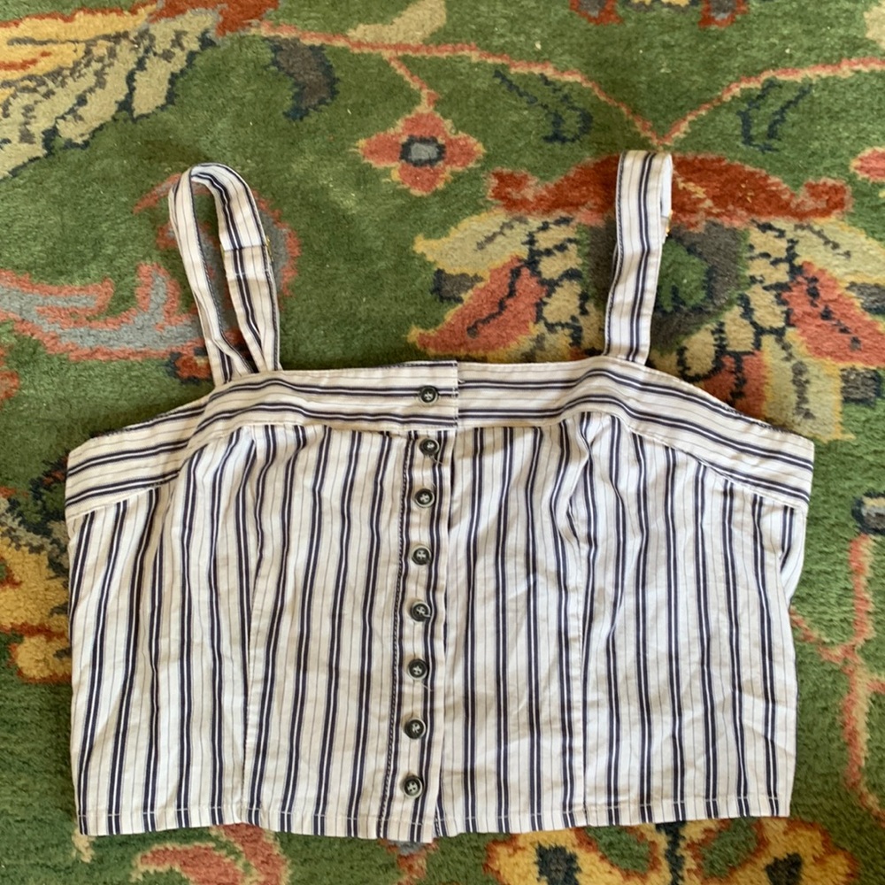 White and blue crop top